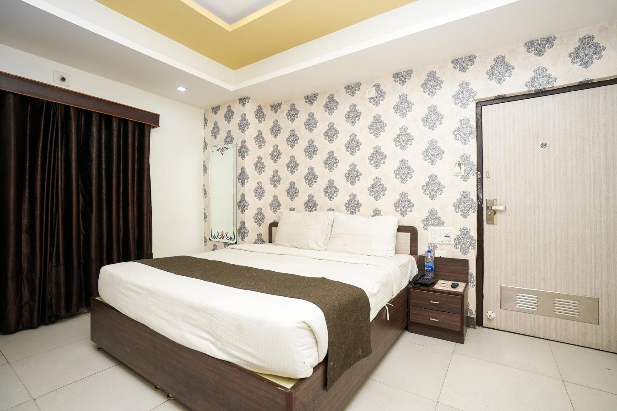 Hotel Opera Inn Near Central Bus Stand Udaipur Exterior photo